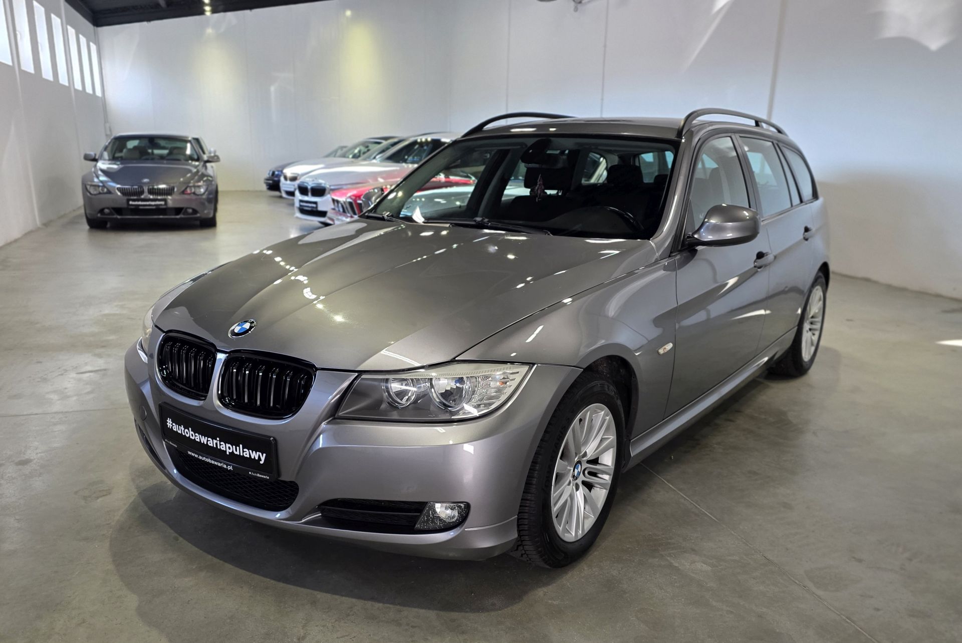 BMW E91 318i LCI 2009